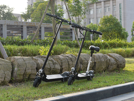 共享電動滑板車陸續入駐大學校園,意味著什么?